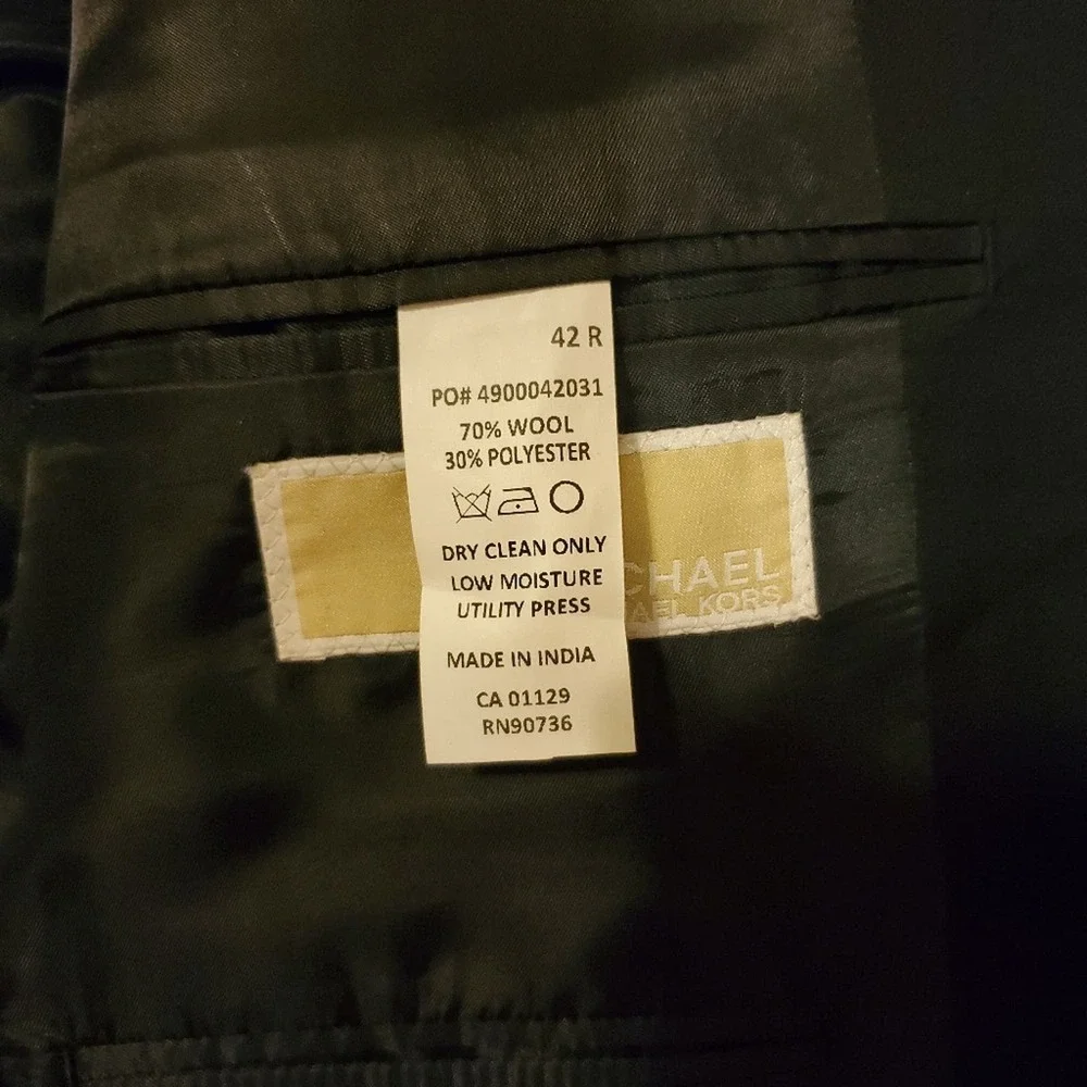 NEW Michael Michael Kors Navy blazer 42R - Picture 8 of 11